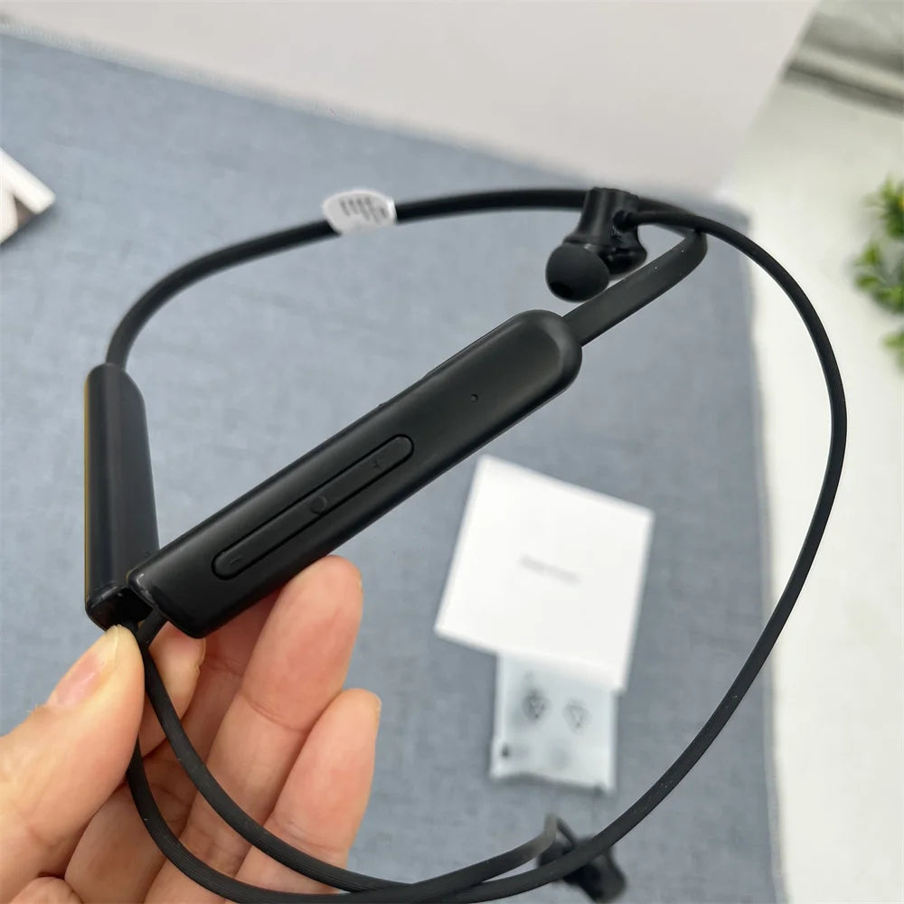 Vuria® Flex-Pulse Sport Neckband