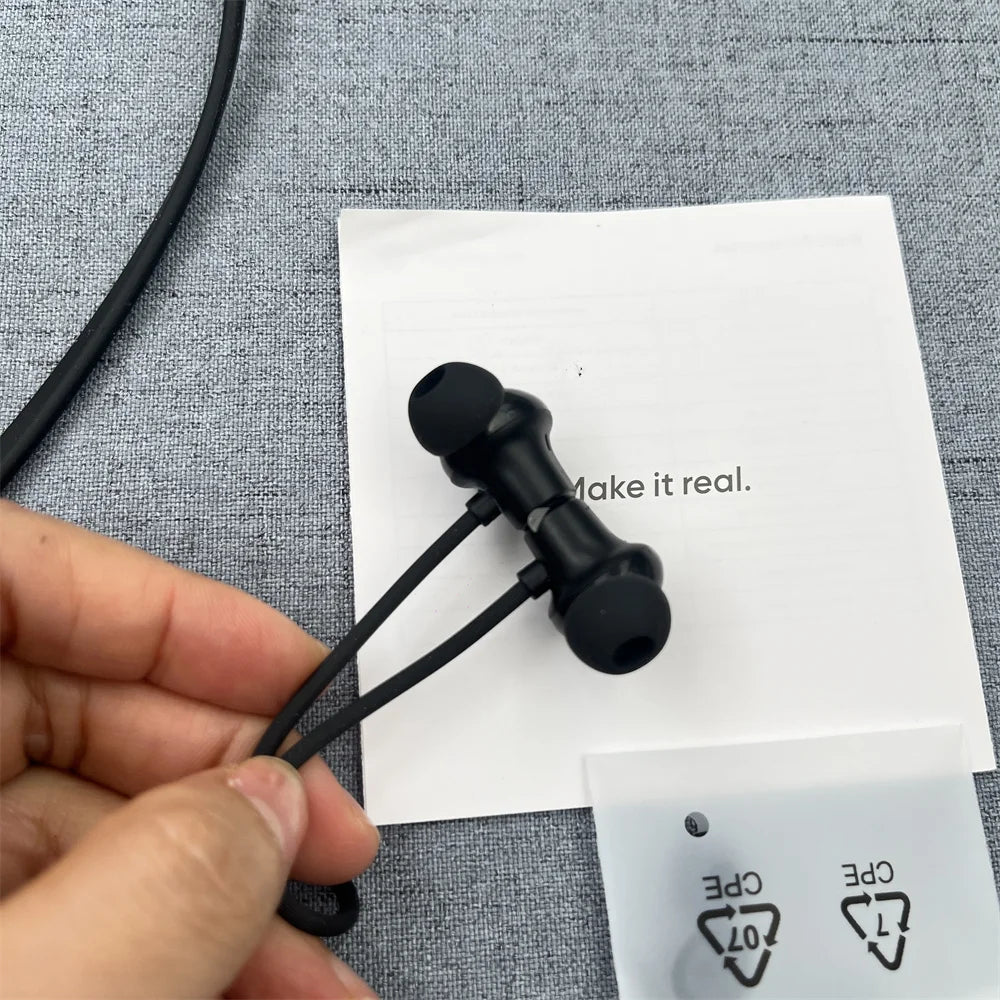 Vuria® Flex-Pulse Sport Neckband